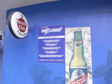 エクセルマクロ達人養成塾塾長ブログ-Cristalのビールの絵。中南米ではおなじみ。