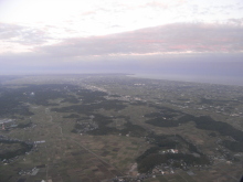 エクセルマクロ達人養成塾塾長ブログ-成田の空。前日まで日本は大嵐だったそうで。